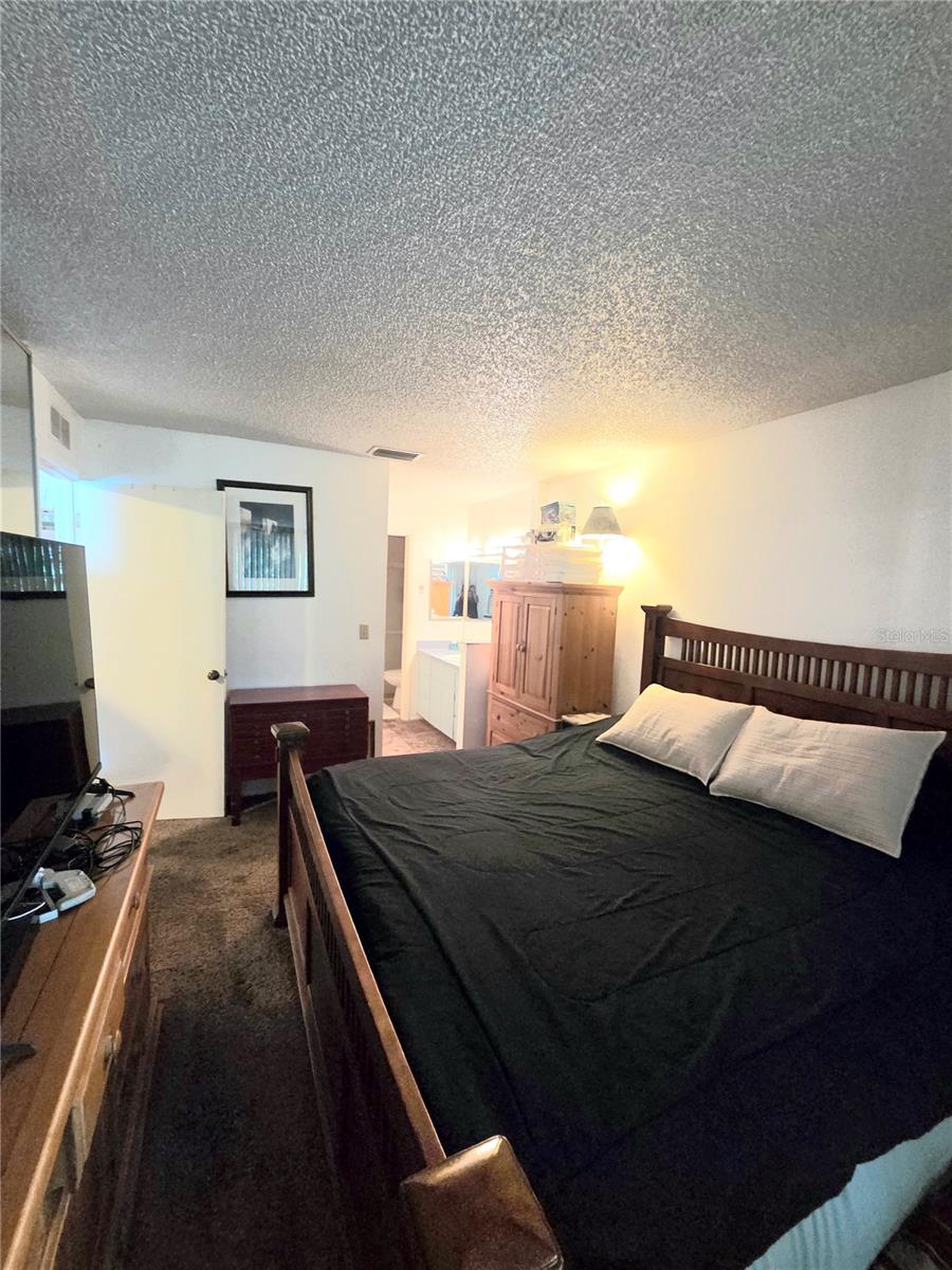 VILLAS OF BEACON GROVES - Residential