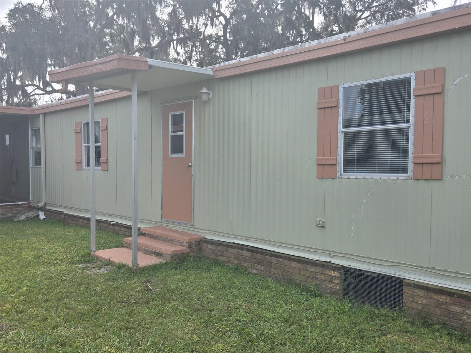 WATER WHEEL ADULT MOBILE HOM & RV PARK - Residential