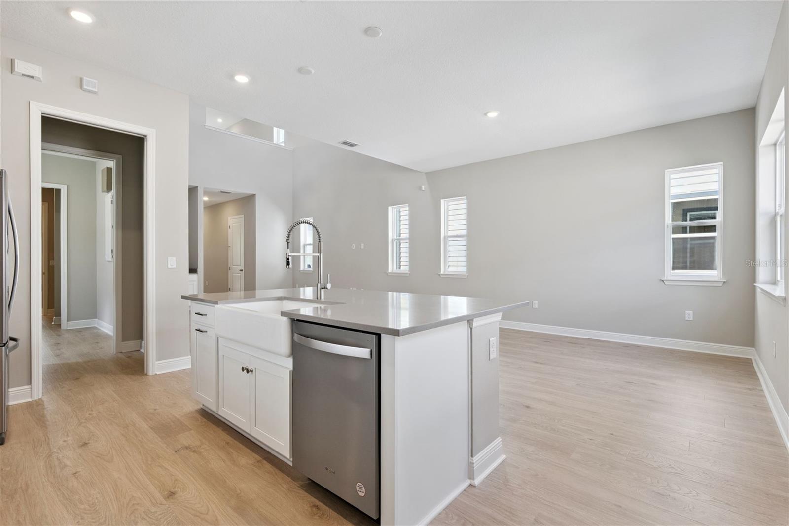WESLYN PARK PH 2 - Residential