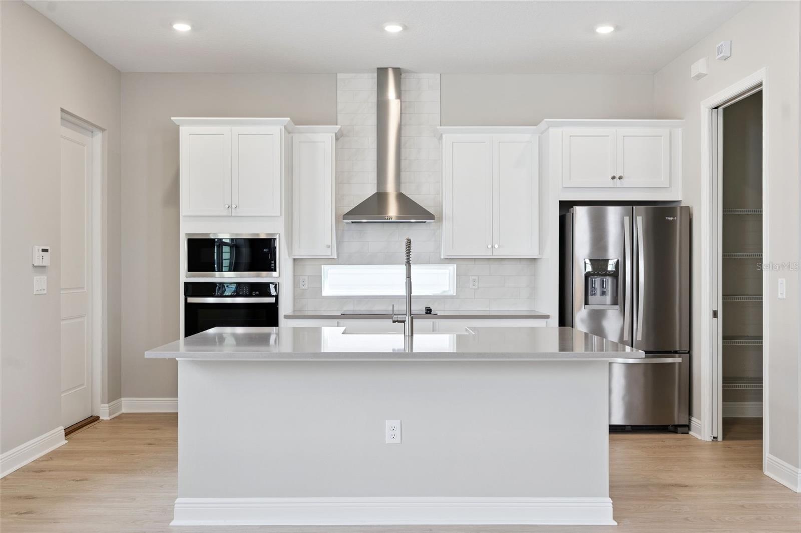 WESLYN PARK PH 2 - Residential