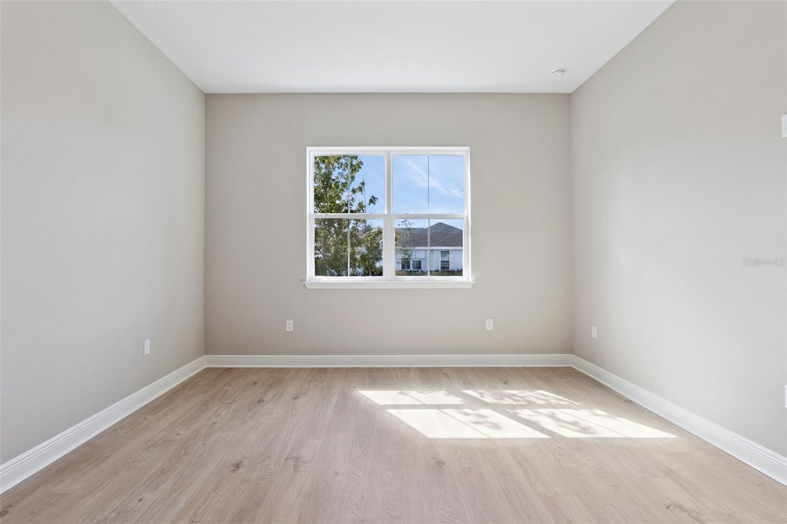 WESLYN PARK PH 2 - Residential