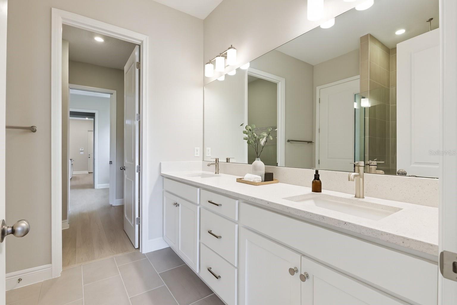 WESLYN PARK PH 2 - Residential