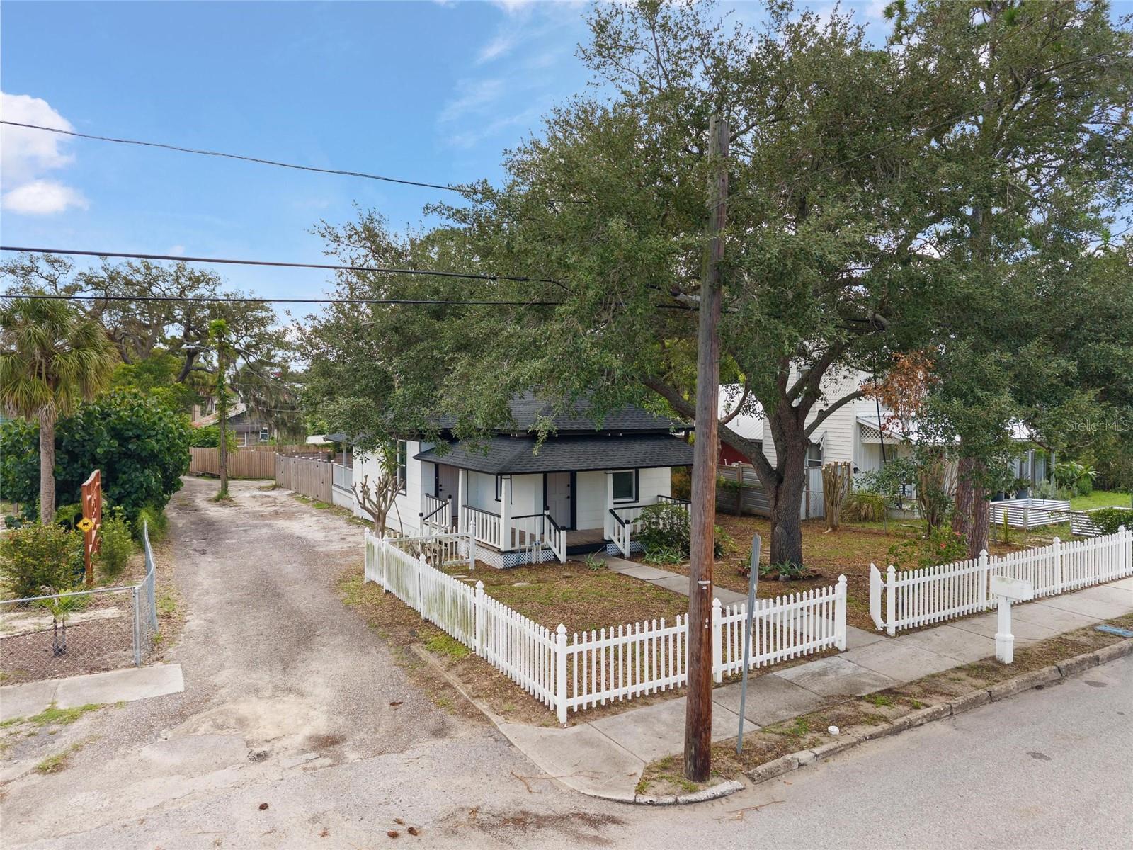 136 N RING AVENUE