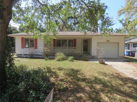 Photo of 412 N Jefferson Avenue, Clearwater, FL 33755 (MLS # TB8485781)