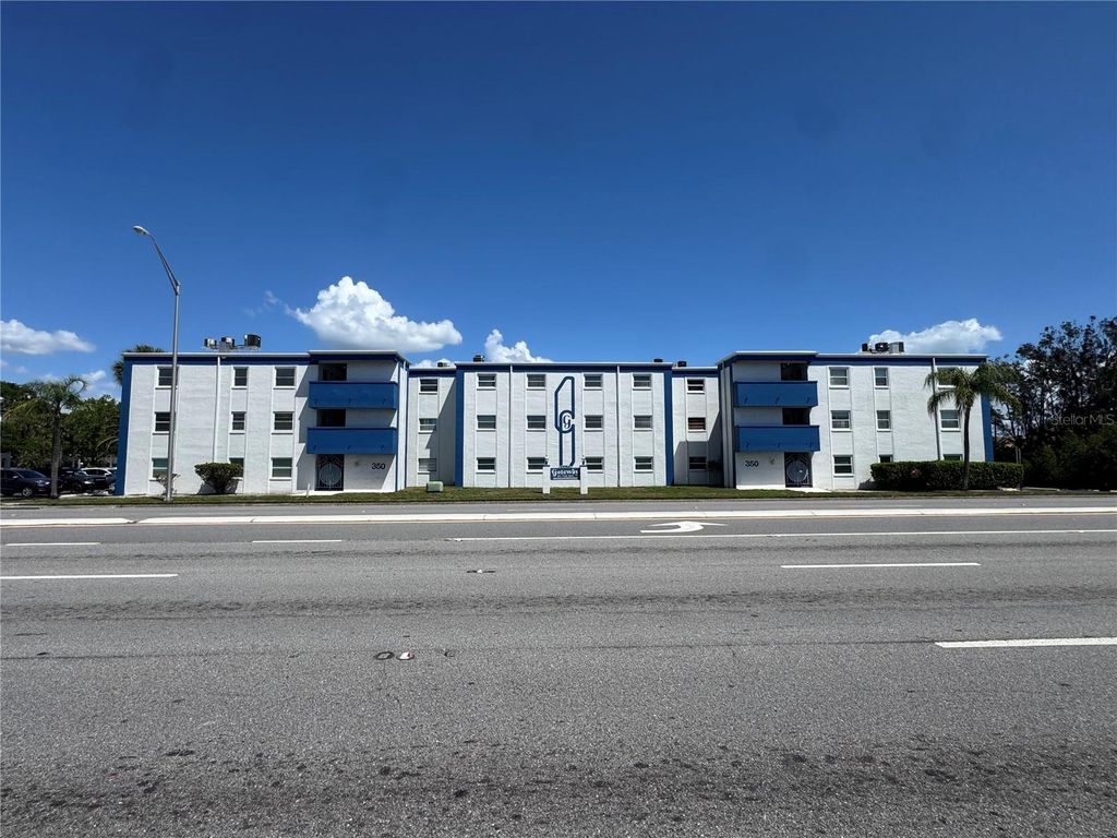 Photo of 350 79th Avenue N #330, St Petersburg, FL 33702 (MLS # TB8494129)