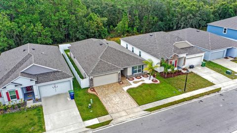 A home in WINTER HAVEN