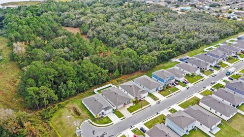 A home in WINTER HAVEN