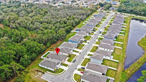 A home in WINTER HAVEN