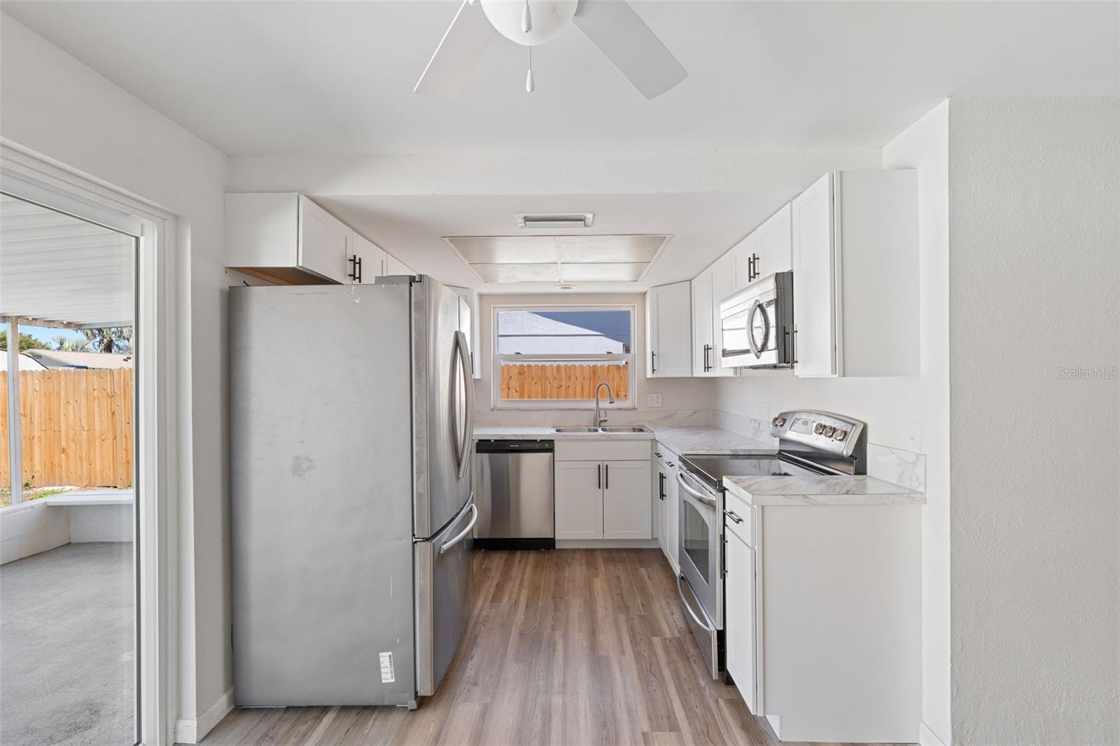 ORANGEWOOD HIGHLANDS 1ST ADD - Residential Lease