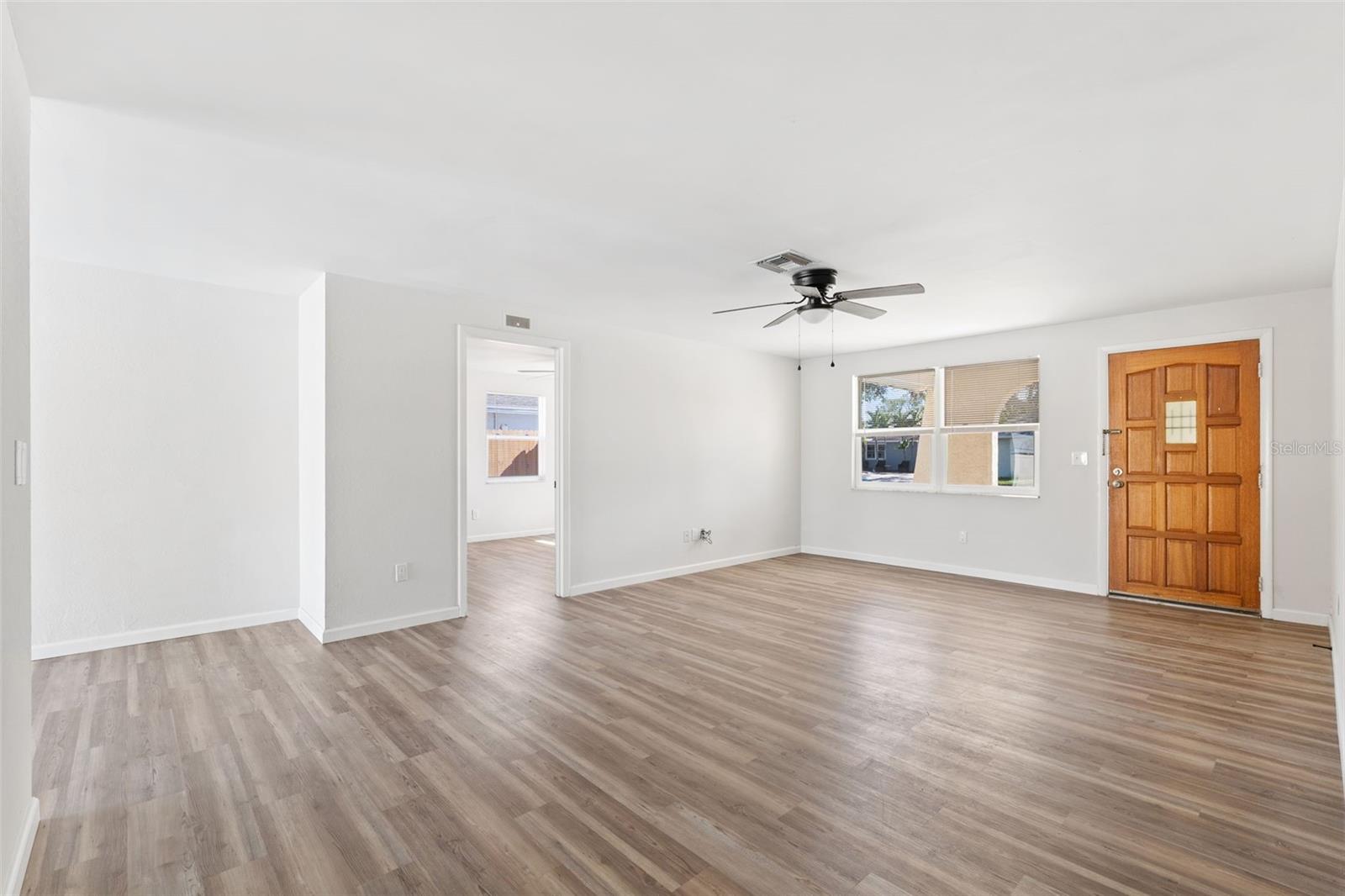 ORANGEWOOD HIGHLANDS 1ST ADD - Residential Lease