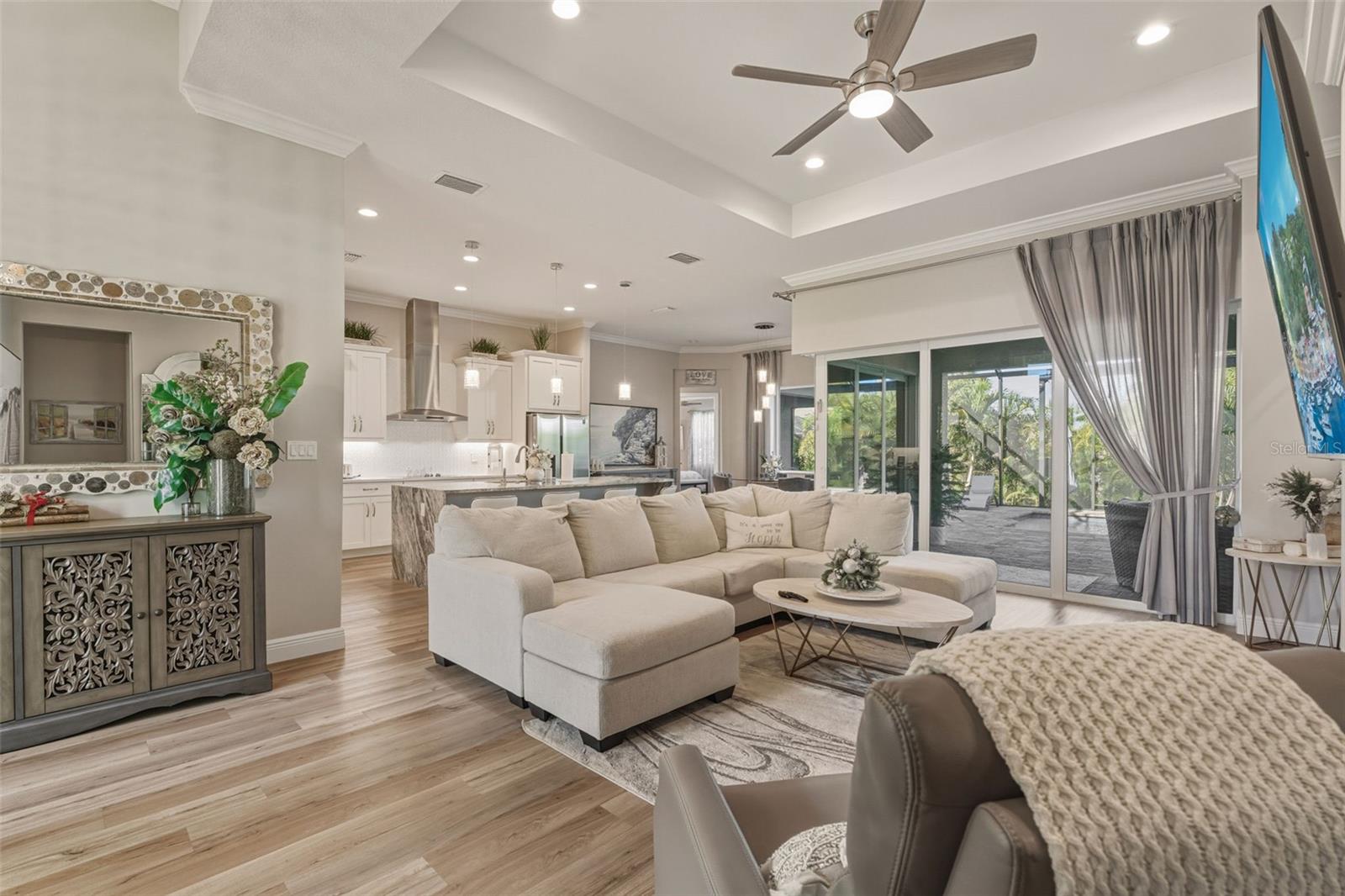 SOUTH GULF COVE - Residential