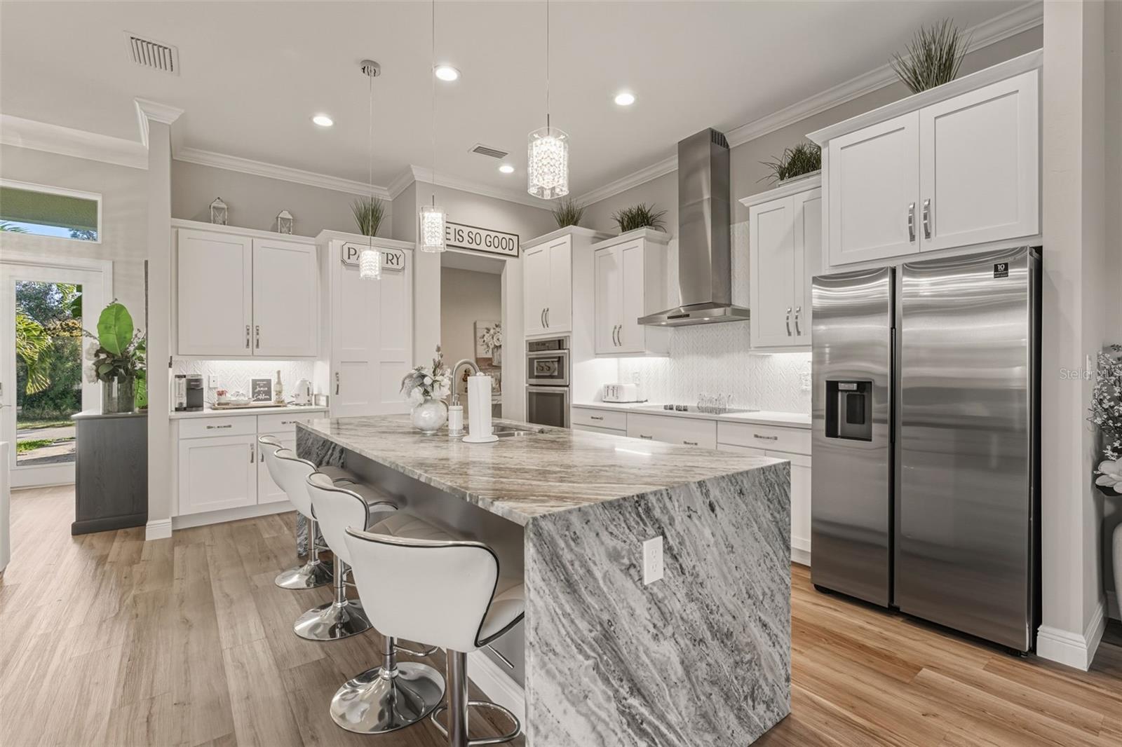 SOUTH GULF COVE - Residential