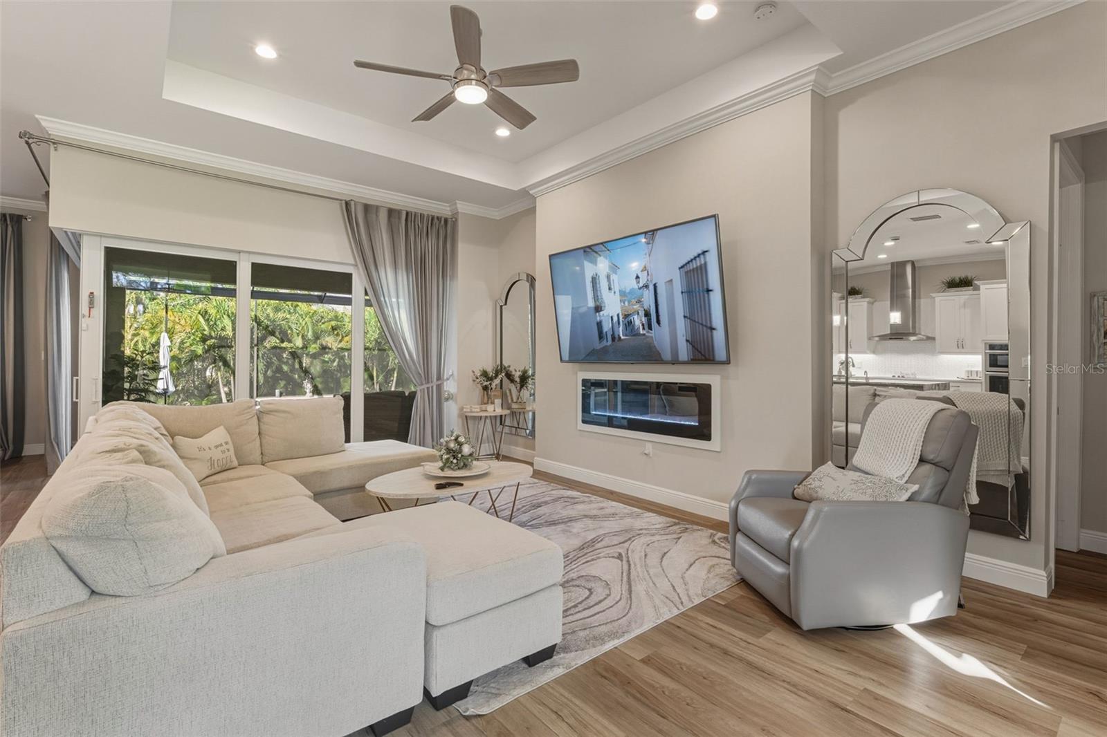 SOUTH GULF COVE - Residential