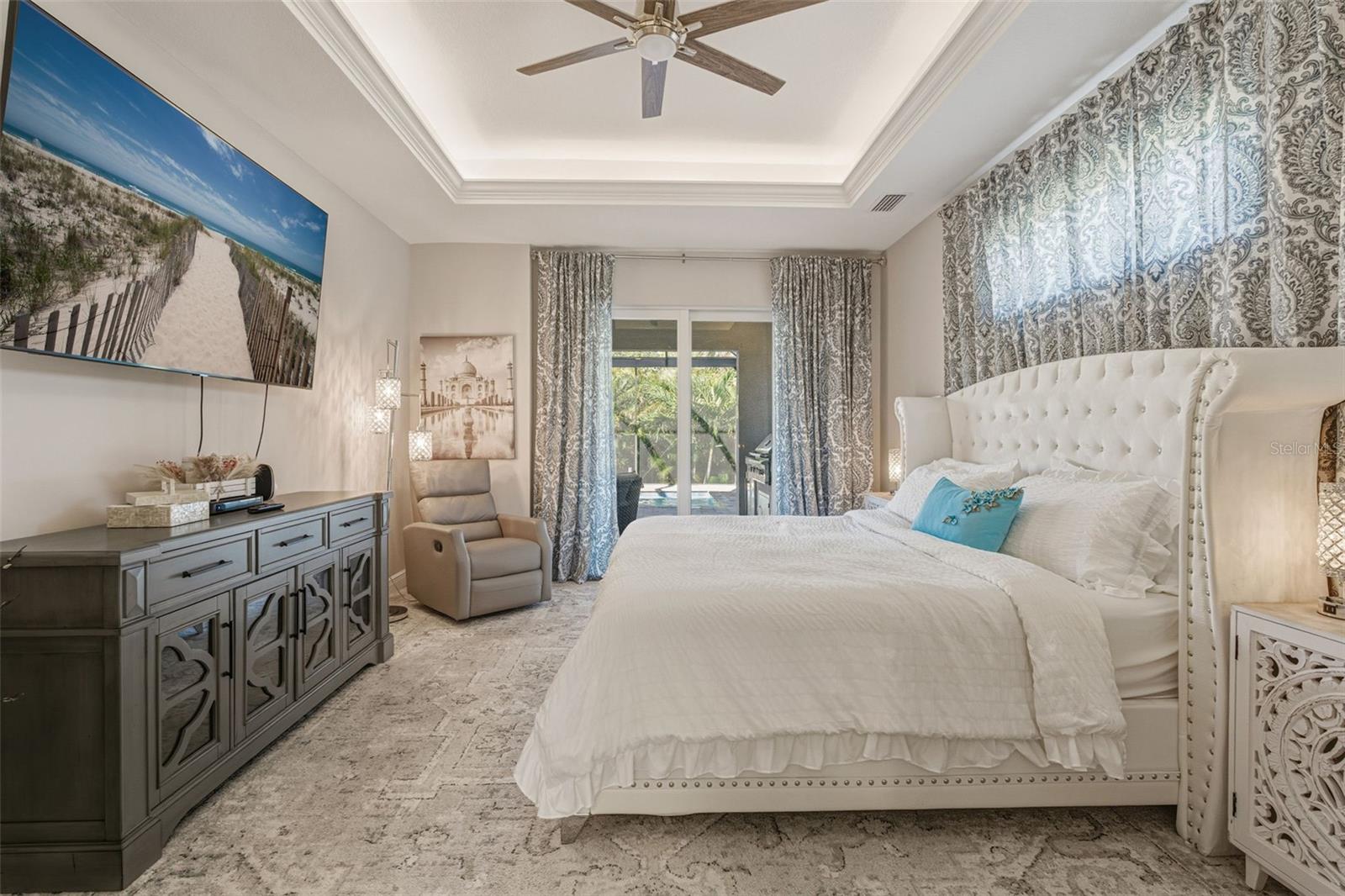 SOUTH GULF COVE - Residential