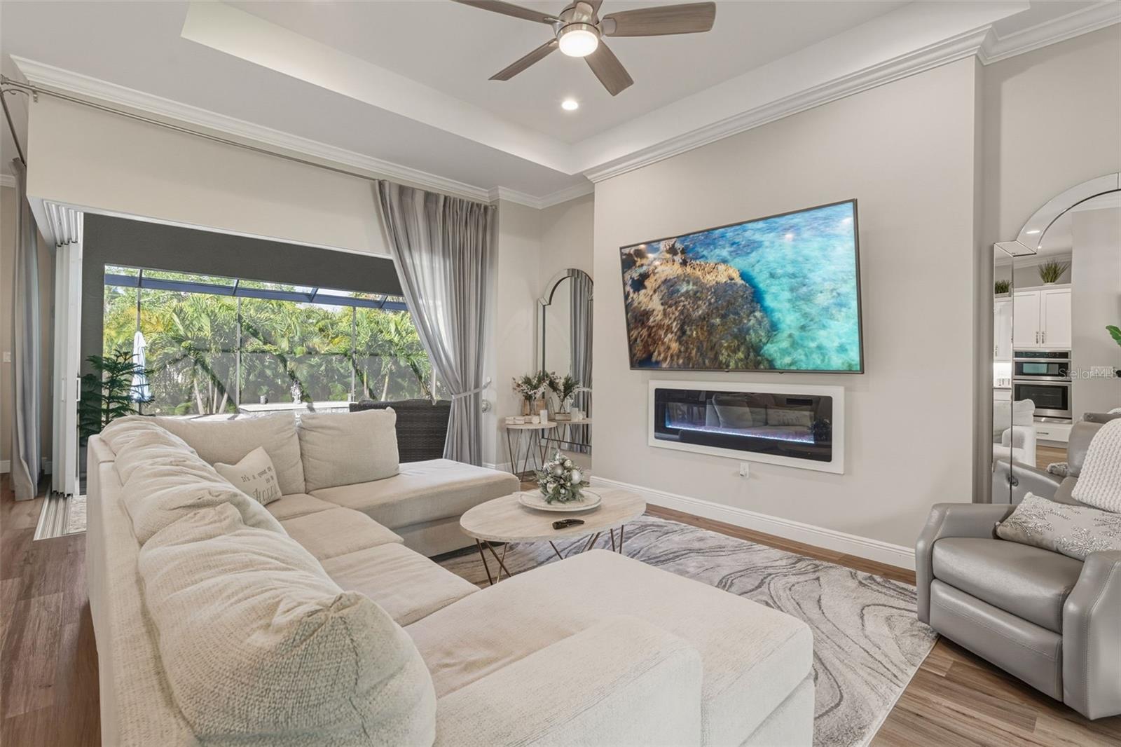 SOUTH GULF COVE - Residential