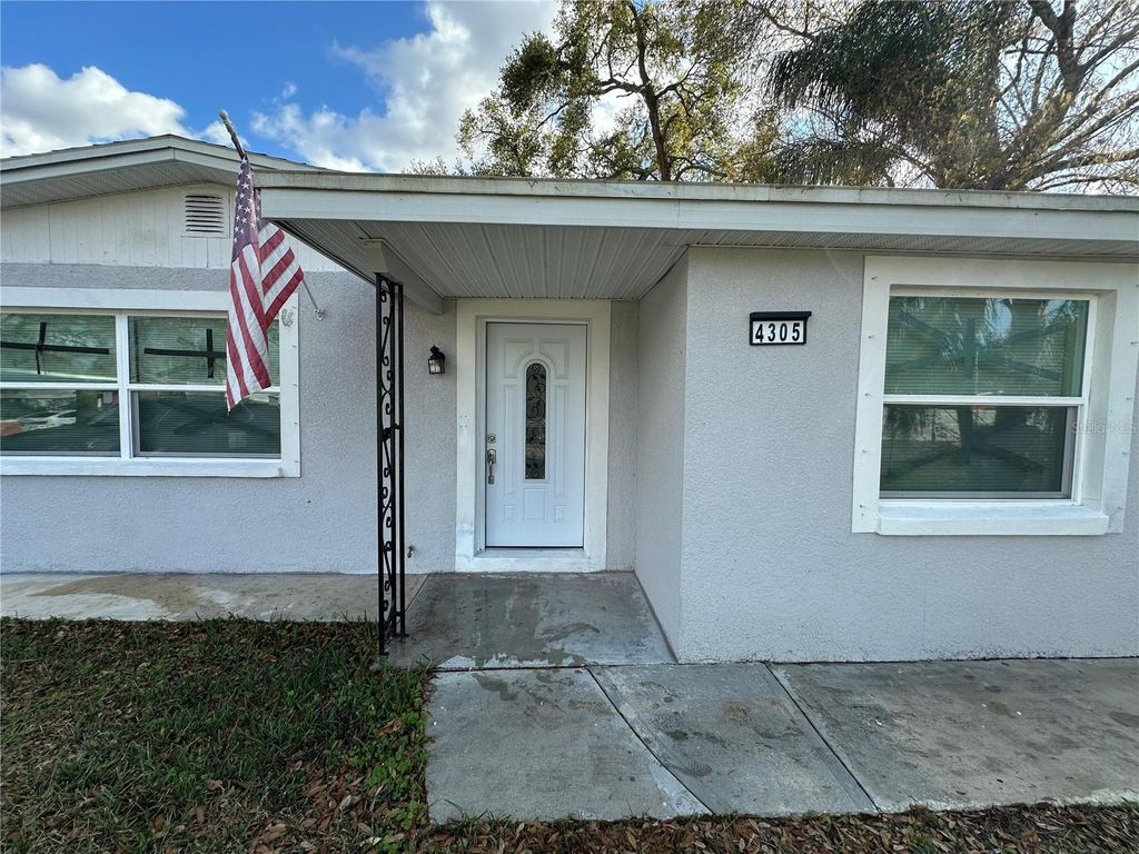 Photo of 4305 E Henry Avenue, Tampa, FL 33610 (MLS # TB8481692)