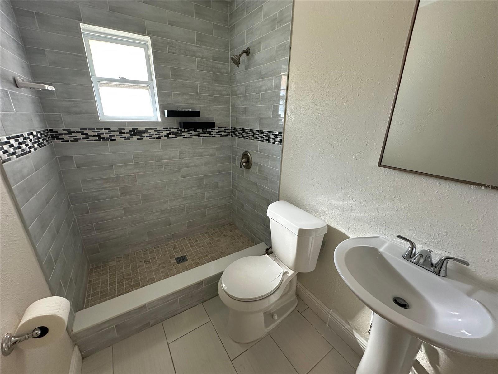 NORTHVIEW TERRACE SUB - Residential