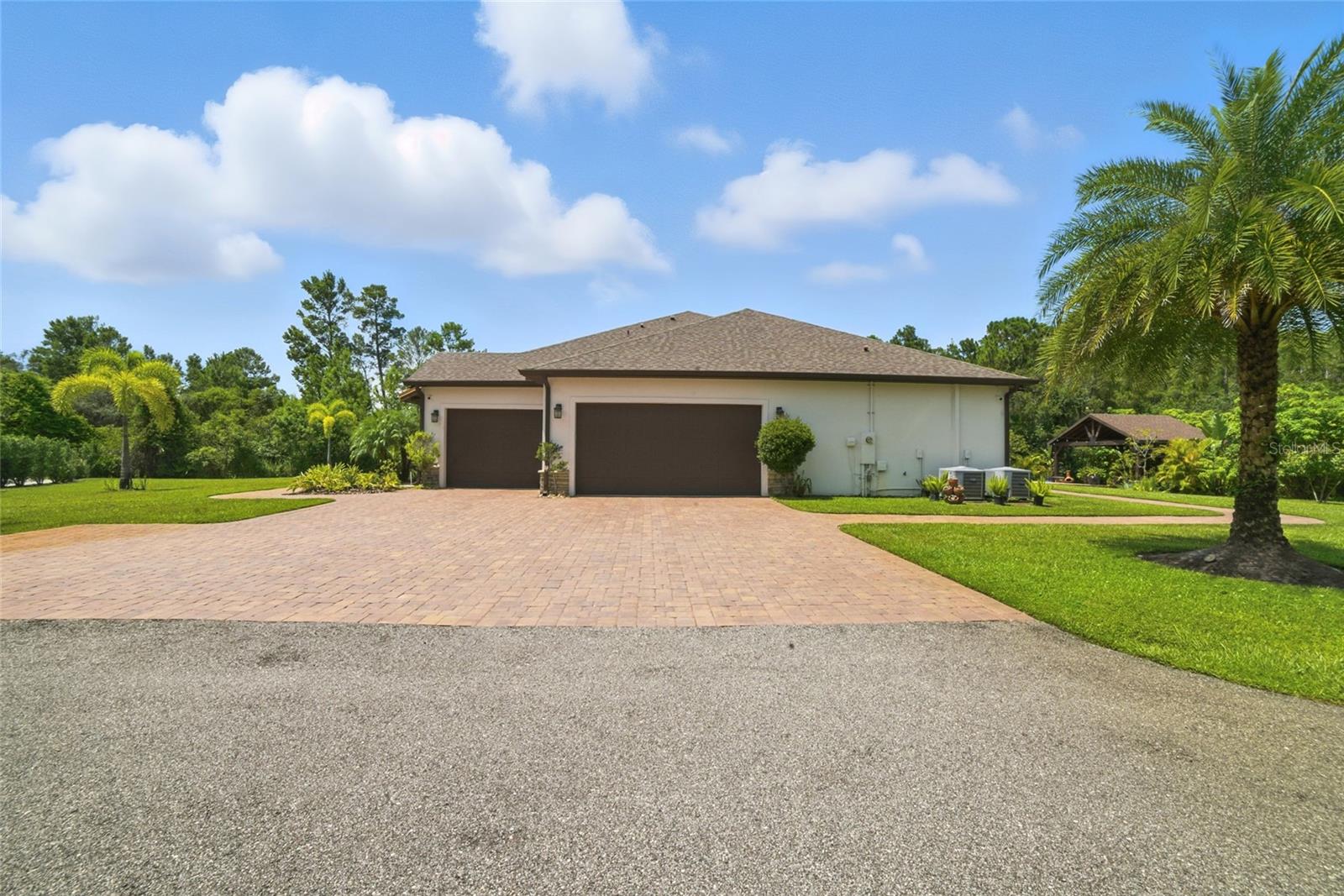 COUNTRY MEADOW WEST UNIT 1 - Residential