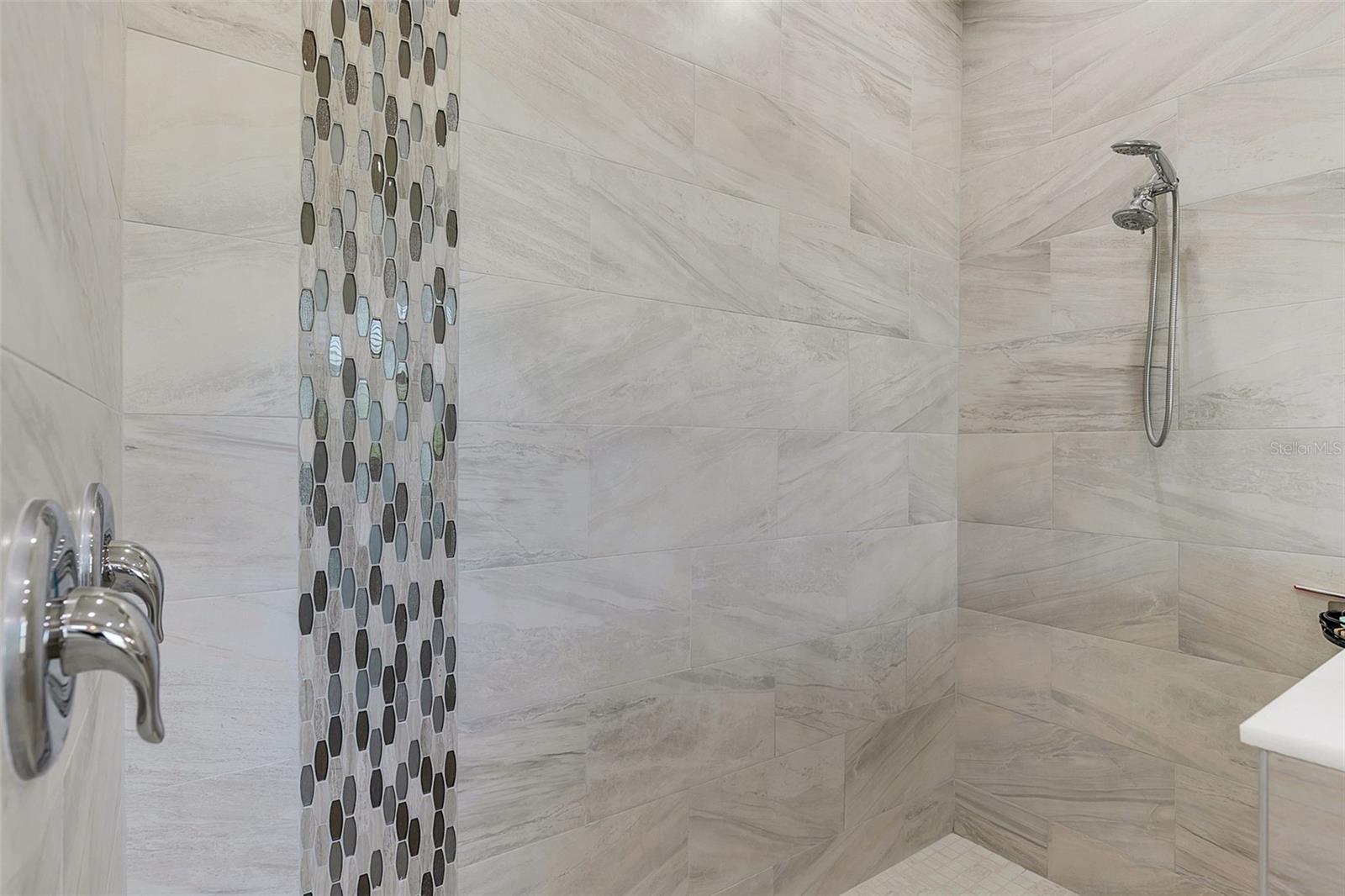 COUNTRY MEADOW WEST UNIT 1 - Residential