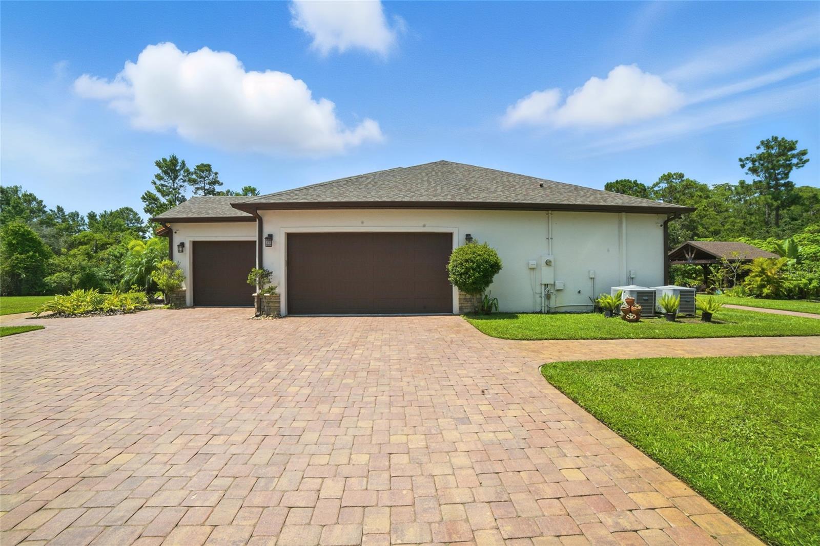 COUNTRY MEADOW WEST UNIT 1 - Residential