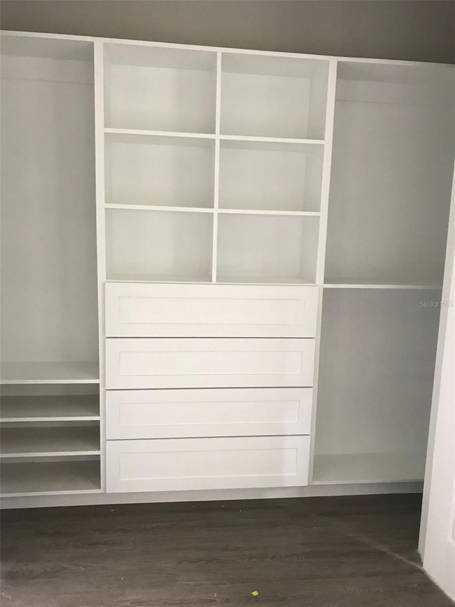 COUNTRY MEADOW WEST UNIT 1 - Residential