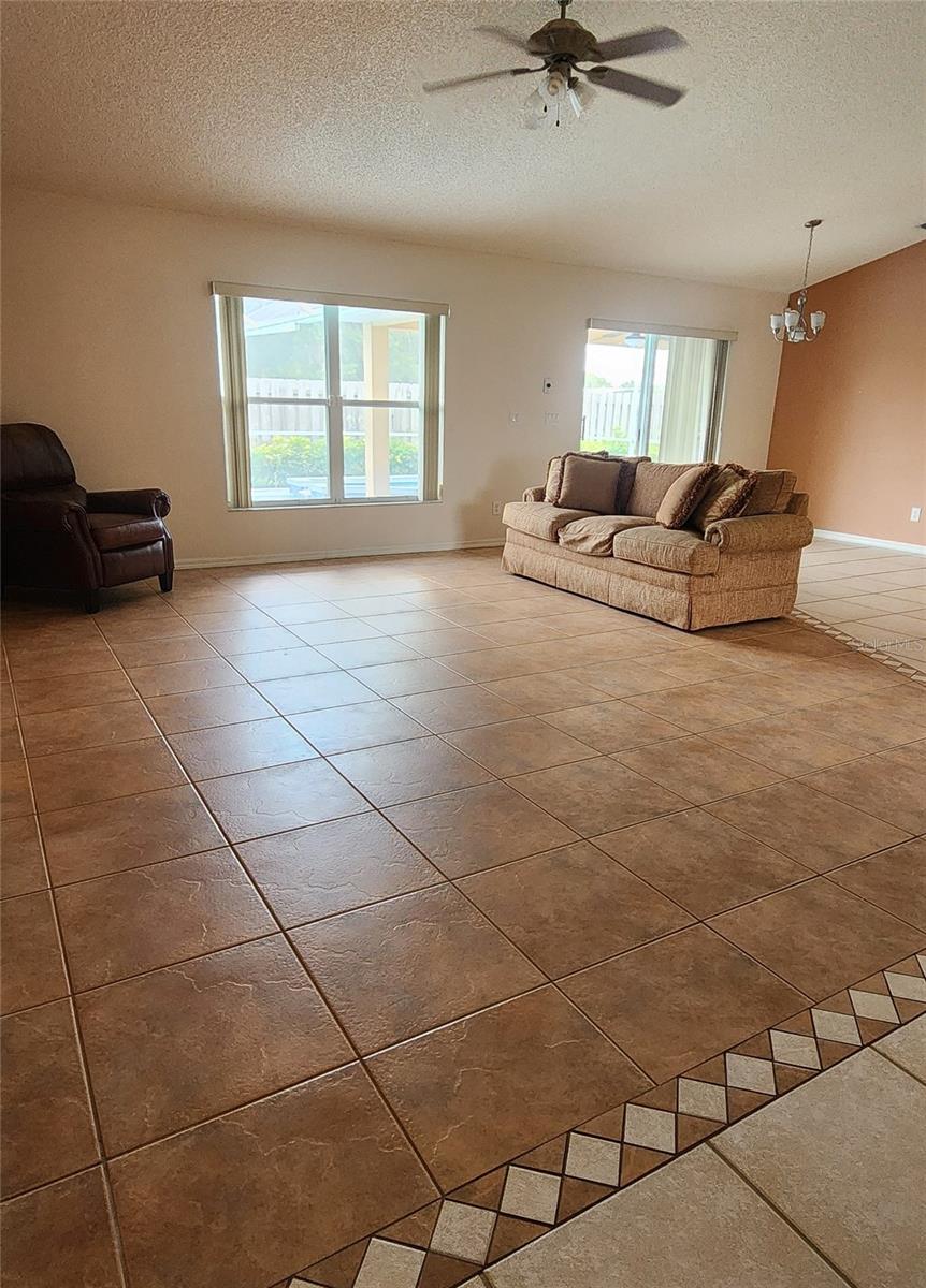 1238 WINDING MEADOWS ROAD
