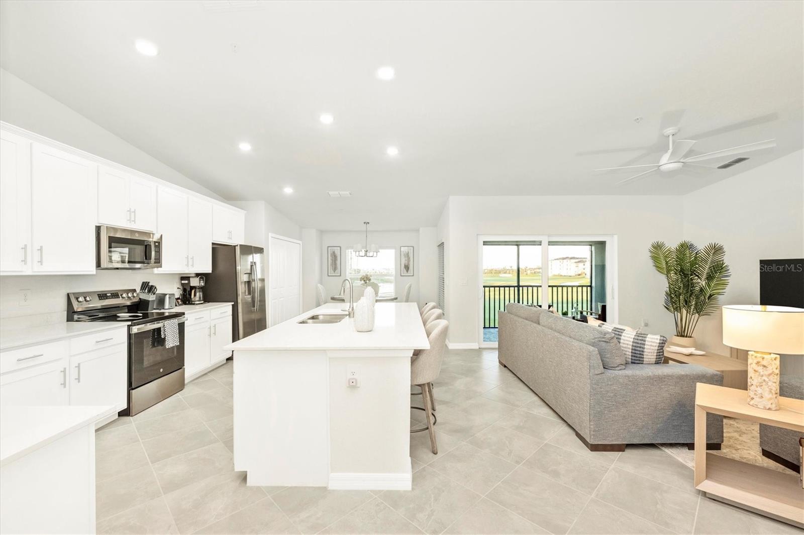 WELLEN PARK GOLF & COUNTRY CLUB - Residential