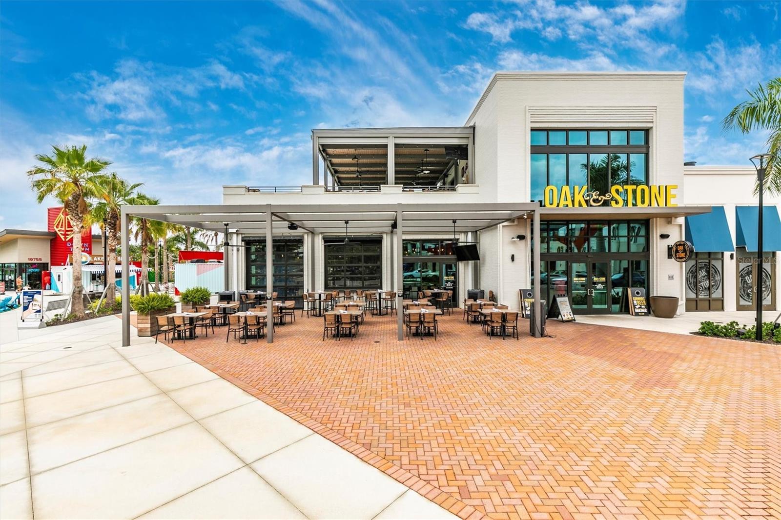 WELLEN PARK GOLF & COUNTRY CLUB - Residential