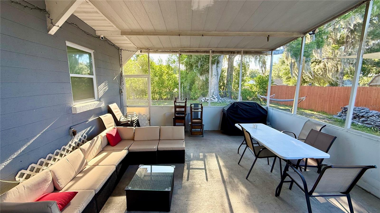 HUTTON REP - Residential