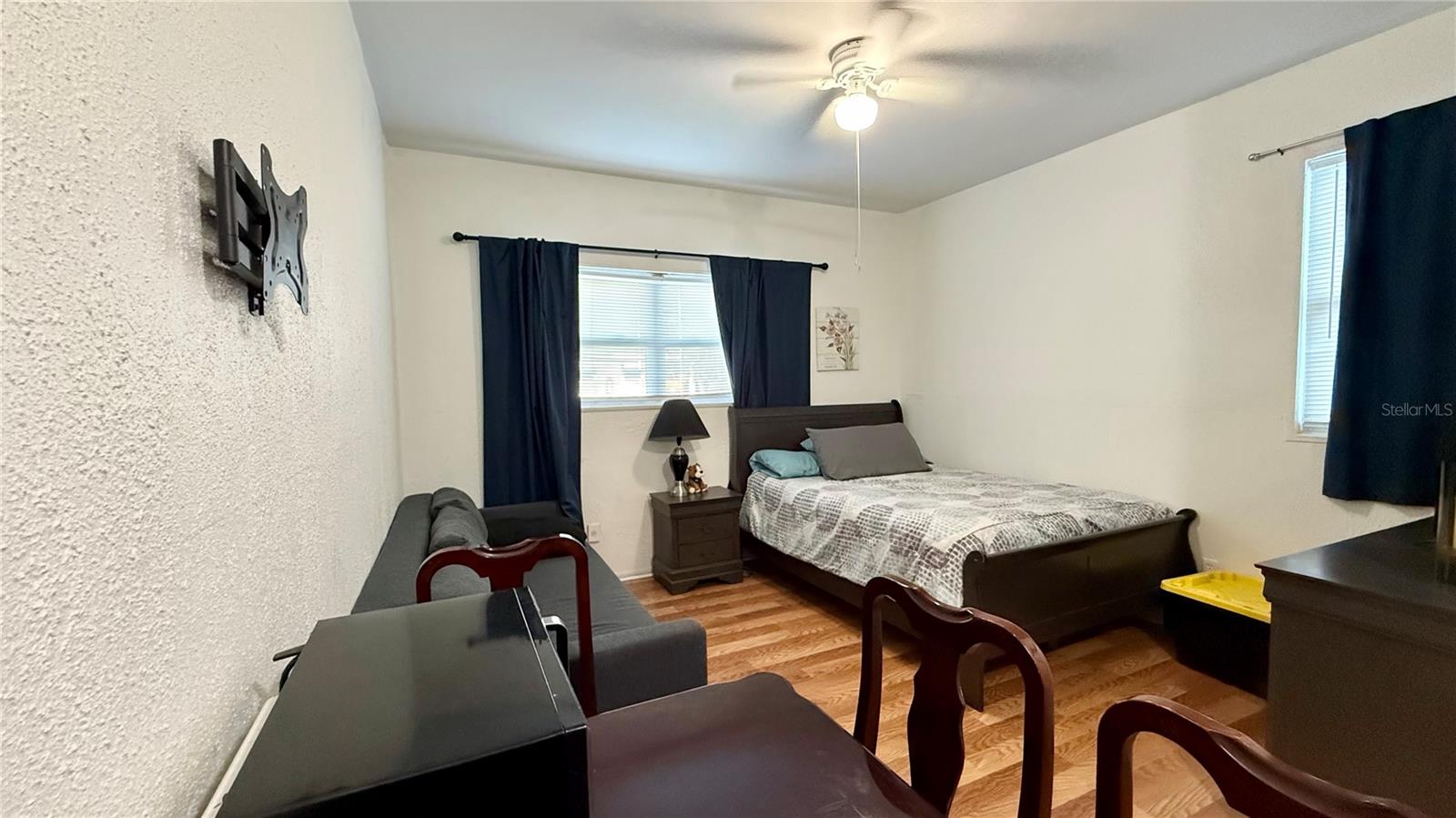 HUTTON REP - Residential