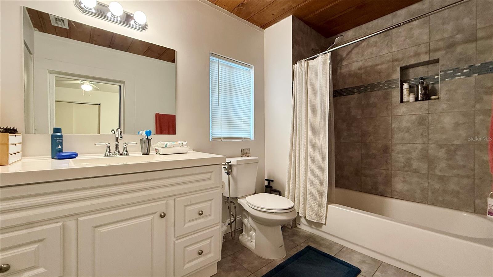 HUTTON REP - Residential