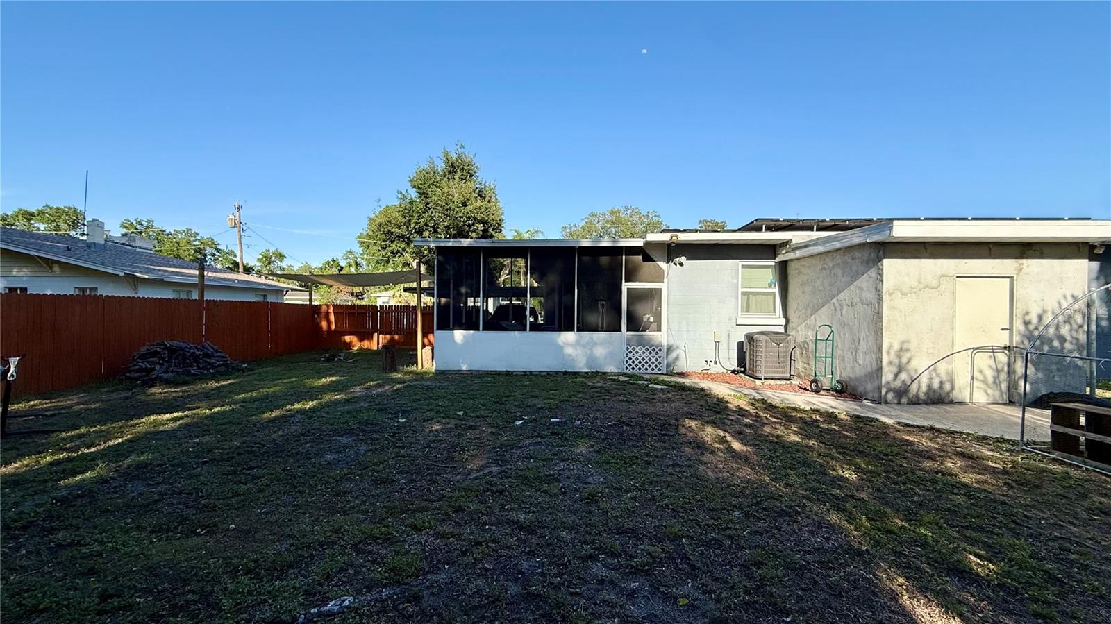 HUTTON REP - Residential