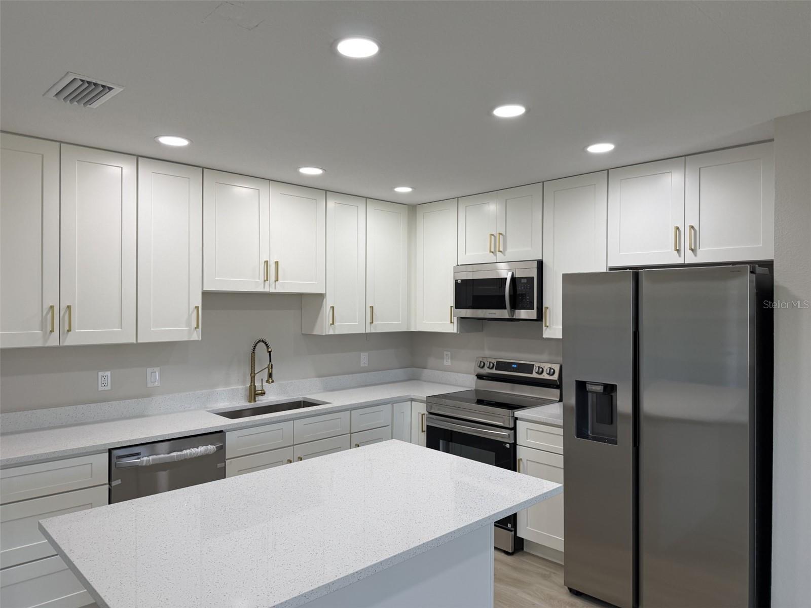 ELMCO HEIGHTS SEC 1 - Residential