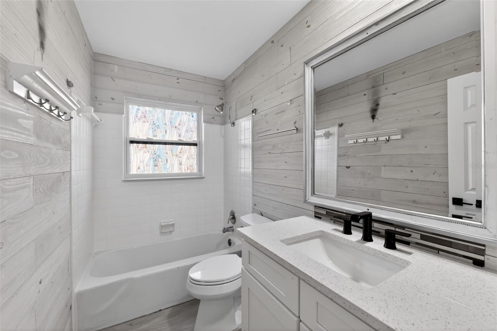 ELMCO HEIGHTS SEC 1 - Residential