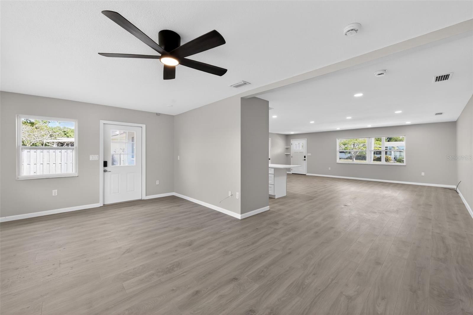 ELMCO HEIGHTS SEC 1 - Residential