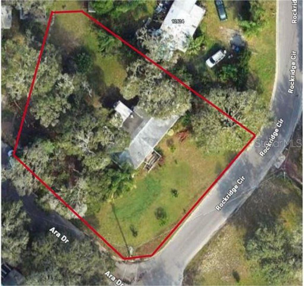 Photo of 12622 Rockridge Circle, Thonotosassa, FL 33592 (MLS # TB8500825)