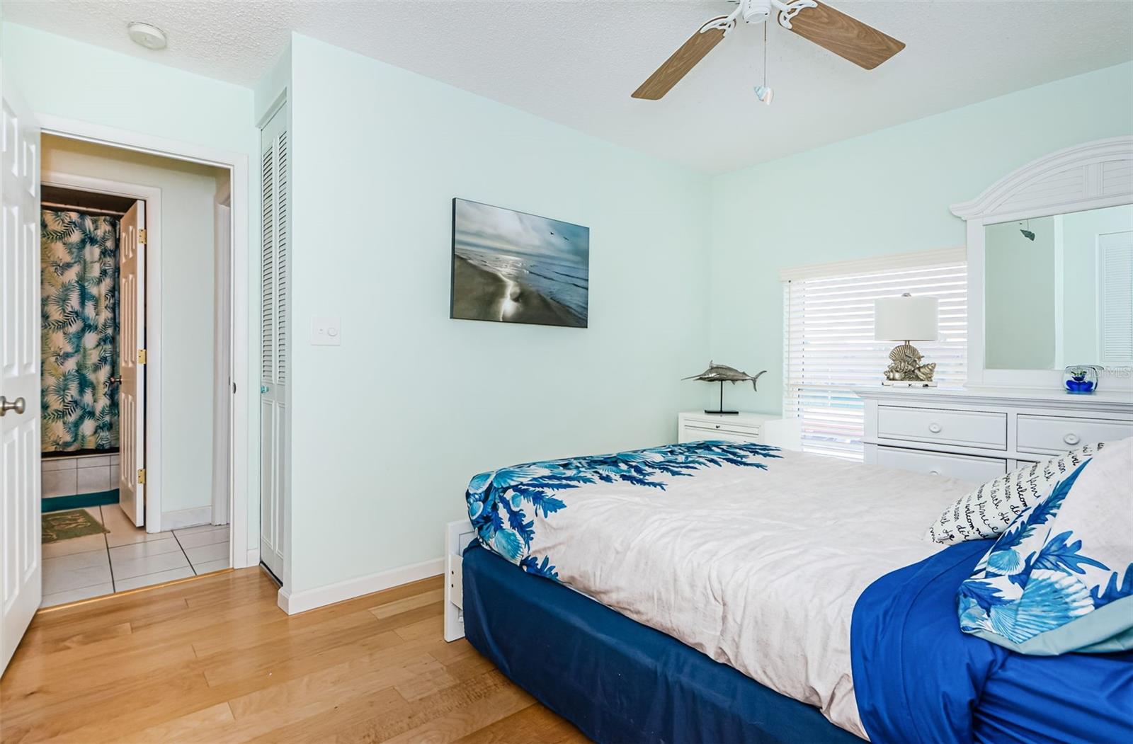 MEDITERRANEAN MANORS - Residential