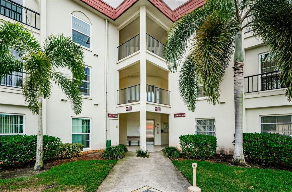 Photo of 2700 Bayshore Boulevard #3310, Dunedin, FL 34698 (MLS # TB8470451)
