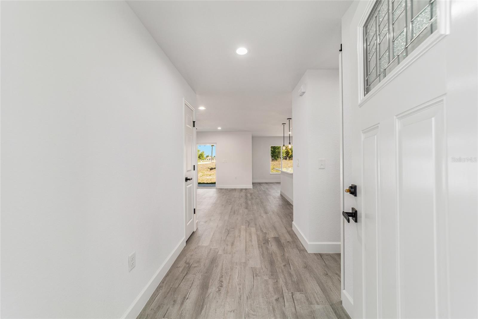 SILVER SPGS SHORES UN 24 - Residential