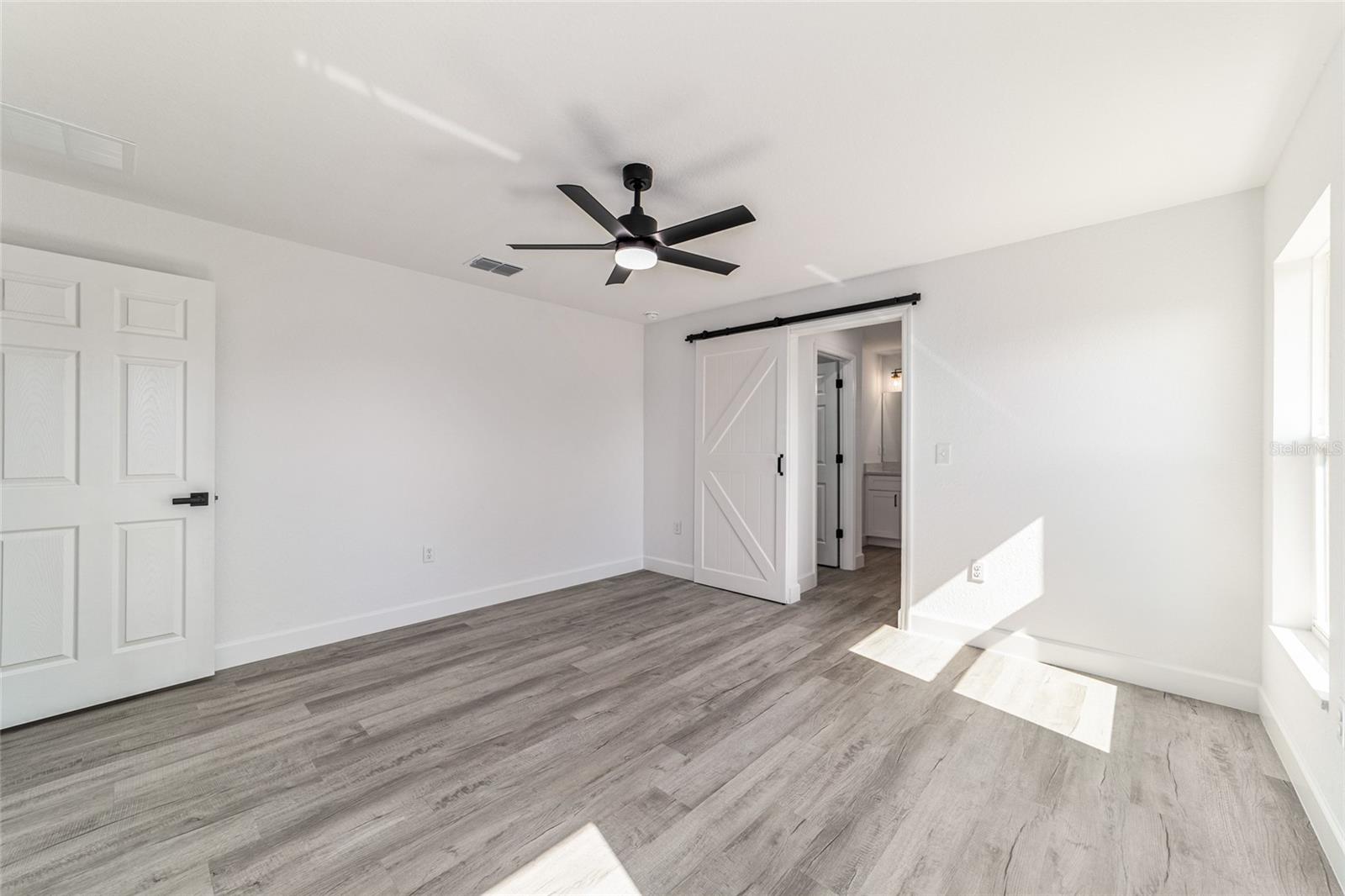 SILVER SPGS SHORES UN 24 - Residential