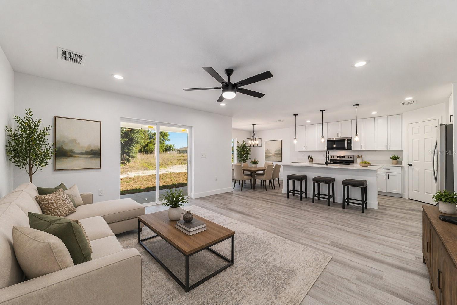 SILVER SPGS SHORES UN 24 - Residential