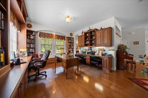 Tiny photo for 820 SE 36th Lane, Ocala, FL 34471 (MLS # OM731667)