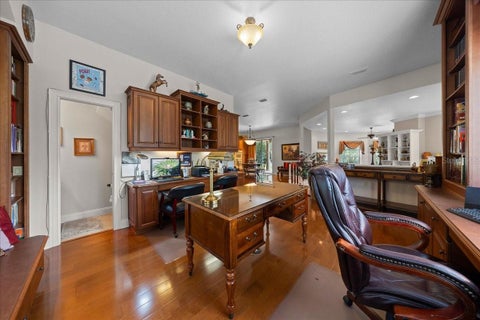 Tiny photo for 820 SE 36th Lane, Ocala, FL 34471 (MLS # OM731667)