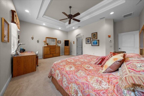Tiny photo for 820 SE 36th Lane, Ocala, FL 34471 (MLS # OM731667)