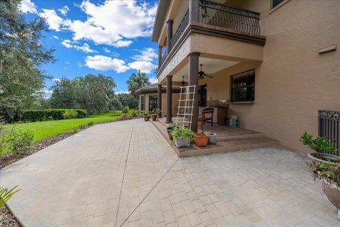 Tiny photo for 820 SE 36th Lane, Ocala, FL 34471 (MLS # OM731667)