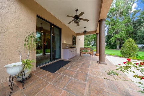Tiny photo for 820 SE 36th Lane, Ocala, FL 34471 (MLS # OM731667)