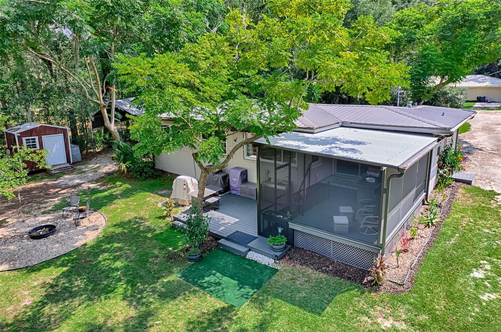 INTERLACHEN - Residential