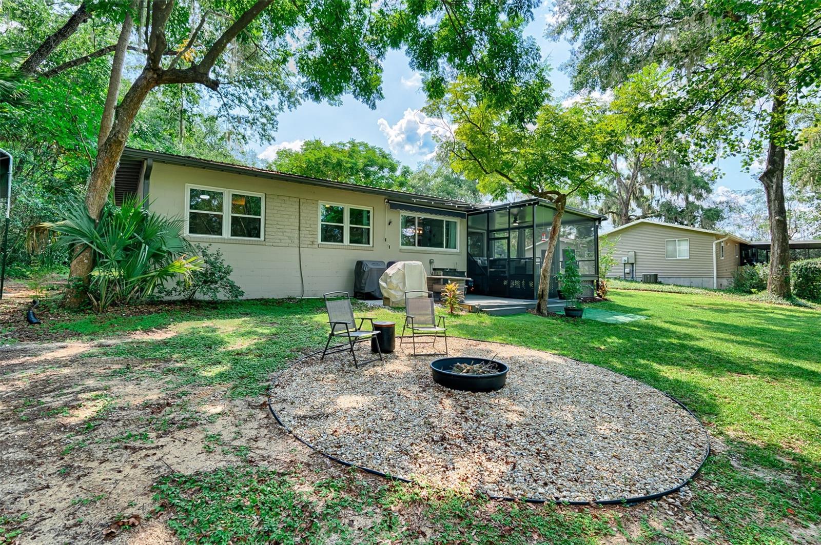 INTERLACHEN - Residential