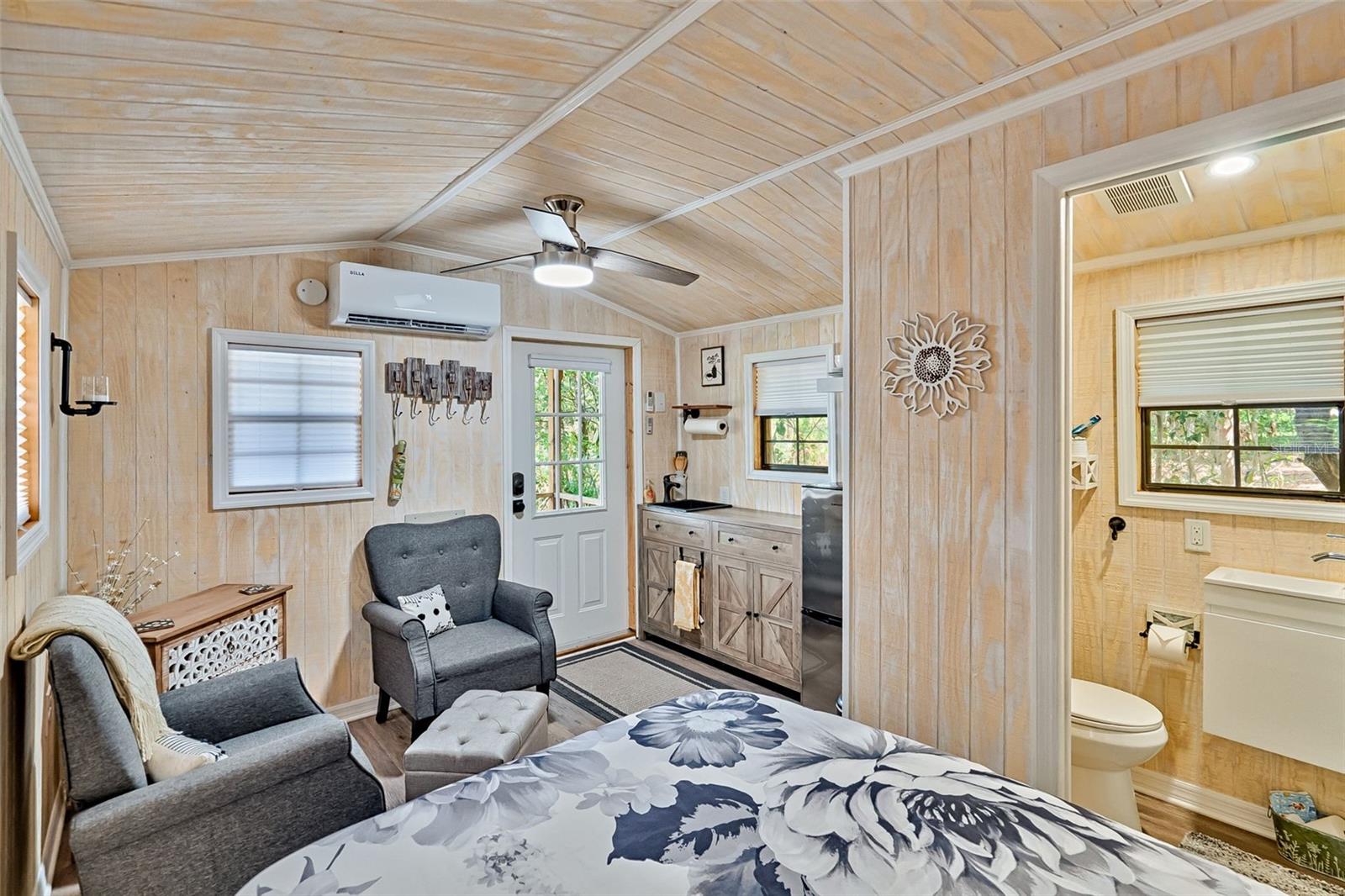 INTERLACHEN - Residential