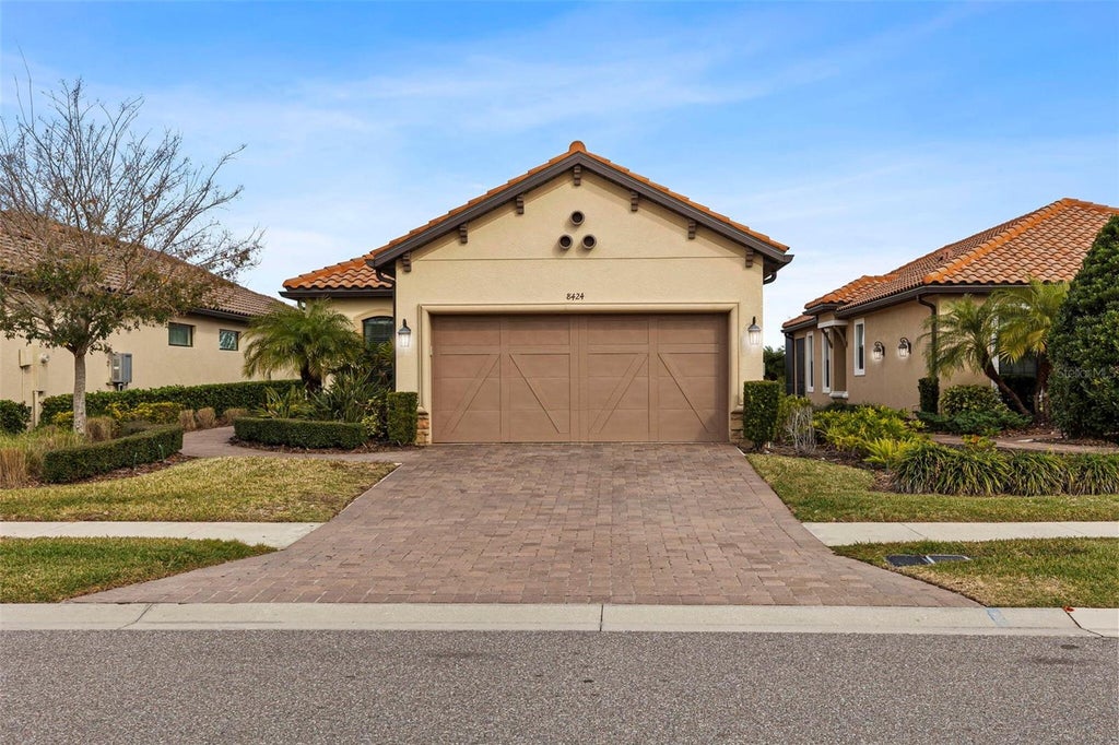 Photo of 8424 Alberata Vista Drive, Tampa, FL 33647 (MLS # O6429444)